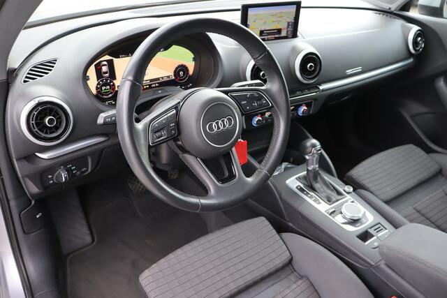 Audi A3 Limousine 35 TFSI CoD Advance 62.065 KM, Navigatie, Cruise control, Climate control, Virtual Cockpit