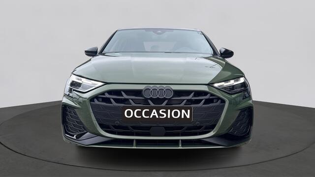 Audi A3 Limousine 35 TFSI 150pk S edition / Achteruitrijcamera / Comfortpakket Plus / Privacy Glass