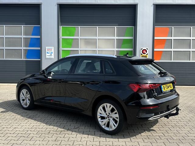 Audi A3 30 TFSI S EDITION / LED verlichting / Apple CarPlay