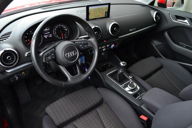 Audi A3 1.5 TFSI CoD Sport Navi/LED/Clima/Cruise/18''