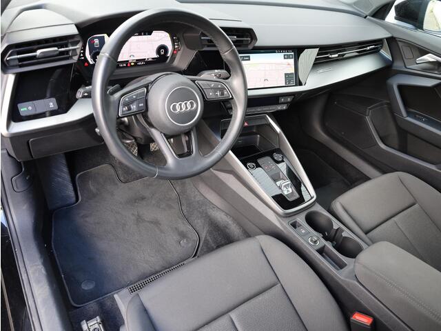 Audi A3 Limousine 35 TFSI 150PK | Virtual Cockpit | Stoelverwarming | Navigatie | LED | DAB |