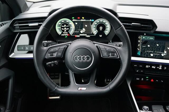 Audi A3 Sportback 45 TFSIe (245pk) S-line LED/Alcantara/19 inch/S3