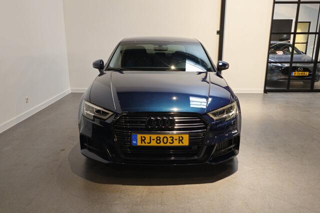 Audi A3 Limousine 1.0 TFSI Sport S Line Edition - Stoelverwarming - Keyless - LED - Inklapbare trekhaak