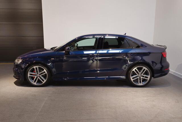 Audi A3 Limousine 1.0 TFSI Sport S Line Edition - Stoelverwarming - Keyless - LED - Inklapbare trekhaak