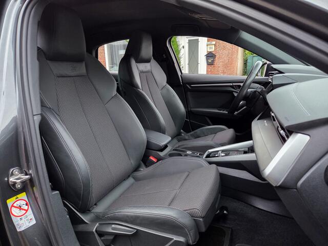 Audi A3 Limousine 30 TFSI AUT7 3x S-LINE BLACK-EDITION SPORTSTOELEN PARKASSIST NAVI DIGIDASH 19 INCH.LMV PDC