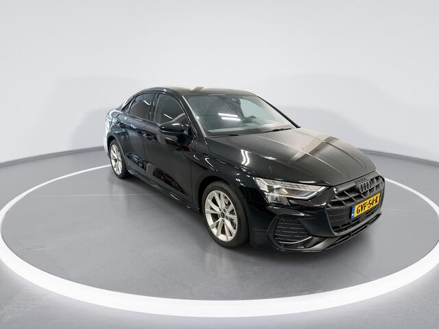 Audi A3 Limousine 30 TFSI 115pk S-tronic S edition · Apple/Android Car Play · Camera · Navigatie · Parkeer Assistent · P-Sensoren · 17'' Inch · Garantie t/m 19-12-2028 of 100.000km