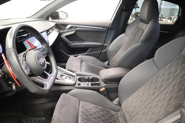 Audi A3 Limousine 35 TFSI S edition 2x S-line Panoramadak Sfeerverlichting