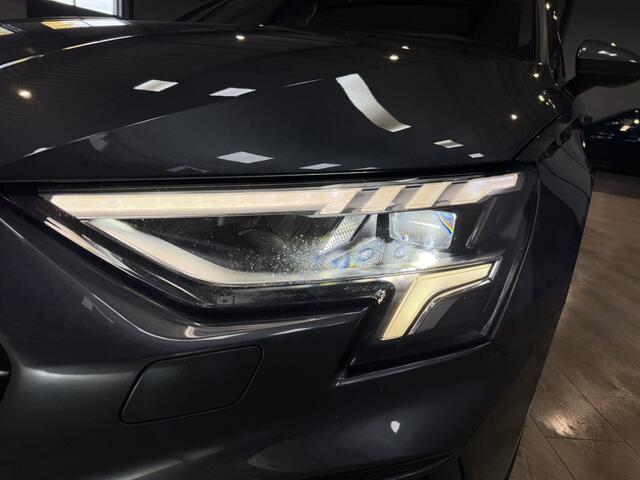 Audi A3 Limousine 30 TFSI S edition 3x S Line | Airco ECC | Virtual | Cruise Control | LED | 19" | Apple Carplay | Isofix | NAP