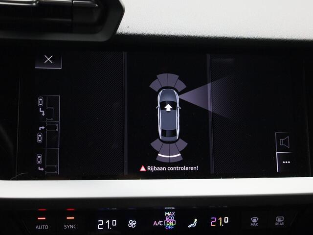 Audi A3 Limousine 30 TFSI/110PK S-tronic Advanced edition · Camera · Trekhaak · Apple/Android Car Play · Navigatie