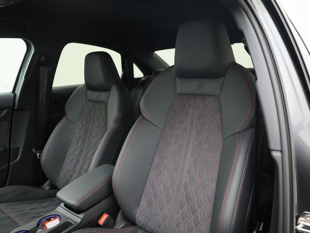 Audi A3 Limousine 35 TFSI/150pk S-tronic S Line · Apple/Android Car Play · SONOS · Camera · ACC · Stoelverwarming · Drive select · Trekhaak · Garantie tot 01-03-2030 of 100000km.