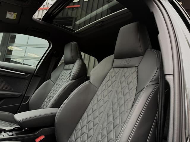 Audi A3 A3 sportback 45Tfsi e 3xS-line 272 pk Competition vol leer panorama dak