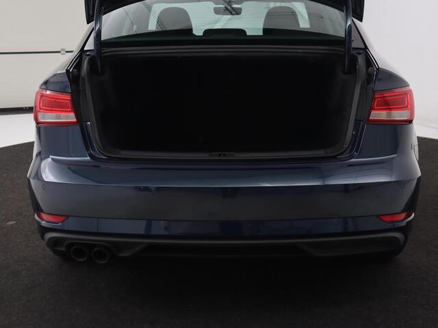 Audi A3 35 TFSI Pro Line | 150pk | Bi-Xenon | Navigatie | Cruise control | Airco | Parkeerhulp | Bluetooth | Aluminium raamlijsten