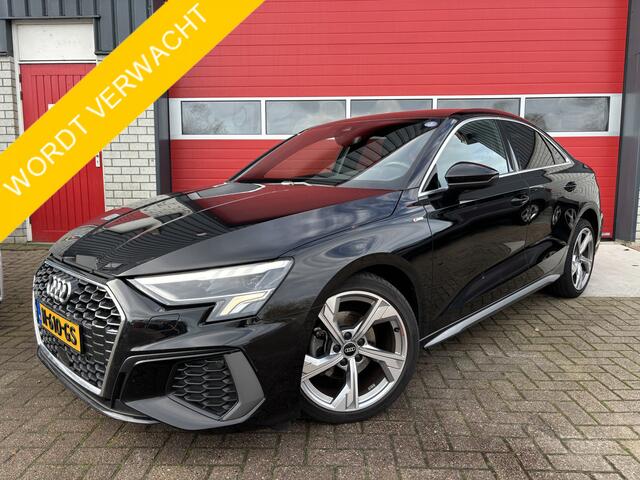 Audi A3 Limousine 30 TFSI S edition AUTOMAAT / S-LINE / NAVI / CLIMA / PDC / BLUETOOTH / DAB+ / CARPLAY / FULL LED / NL-AUTO