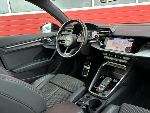 Audi A3 Limousine 30 TFSI S edition AUTOMAAT / S-LINE / NAVI / CLIMA / PDC / BLUETOOTH / DAB+ / CARPLAY / FULL LED / NL-AUTO