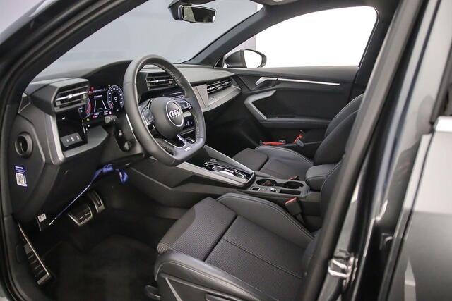 Audi A3 Limousine 30 TFSI S edition | Navi | | Audi sound | Virtual cockpit | Carplay | Sportstoelen | S Line | Verlengde garantie | Hold Assist |
