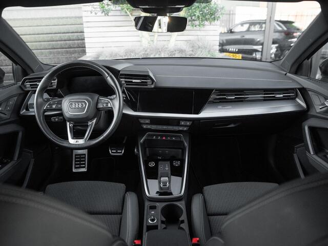 Audi A3 Limousine 35 TFSI S edition / 2x S-Line / Matrix verlichting / Adaptive Cruise Control / Stoelverwarming / 18" LMV