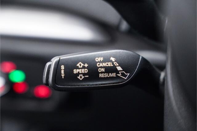 Audi A3 Limousine 1.4 TFSI 150pk S-Line|Trekhaak|Navi|NAP