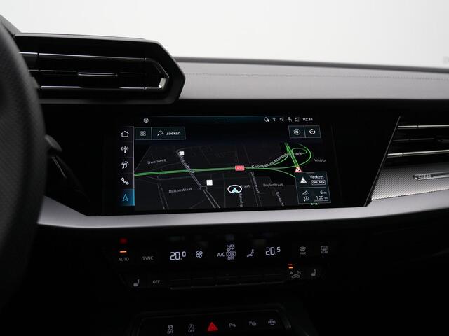 Audi A3 Limousine 30 TFSI 116 pk S-tronic S edition / S-Line | Panoramadak | Stoelverwarming | Navigatie | Adaptive Cruise | Parkeersensoren voor/achter
