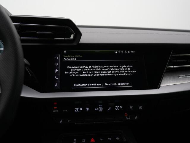 Audi A3 Limousine 30 TFSI 116 pk S-tronic S edition / S-Line | Panoramadak | Stoelverwarming | Navigatie | Adaptive Cruise | Parkeersensoren voor/achter