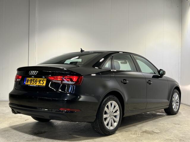 Audi A3 Limousine 1.4 TFSI Ambiente Pro Line Plus | Navigatie | LM Velgen 16" | Parkeersensoren Achter | Cruise Control | Airco |