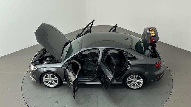 Audi A3 30 TFSI S-LINE ADAPT CRUISE DIGI DASH