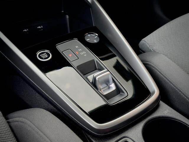 Audi A3 Limousine 30 TFSI ACTIE! BETAAL NU 50% 13450 DE REST IN 2JR RENTEVRIJ FINANCIEREN