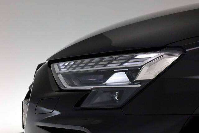 Audi A3 Limousine 30 TFSI 116 PK S edition Audi A3 Limousine 30 TFSI 116PK S-tronic S Edition | Camera | LED | Park assist | Stoelverwarming | 17 inch