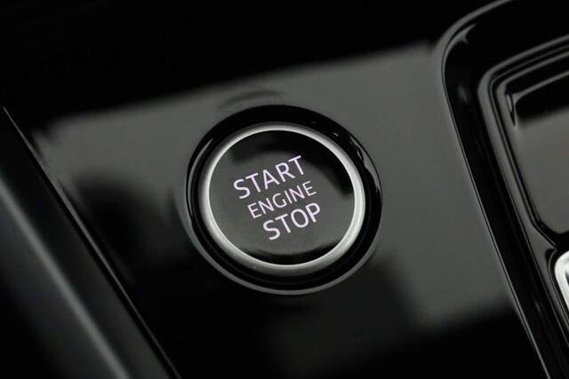 Audi A3 Limousine 30 TFSI 116 PK S edition Audi A3 Limousine 30 TFSI 116PK S-tronic S Edition | Camera | LED | Park assist | Stoelverwarming | 17 inch