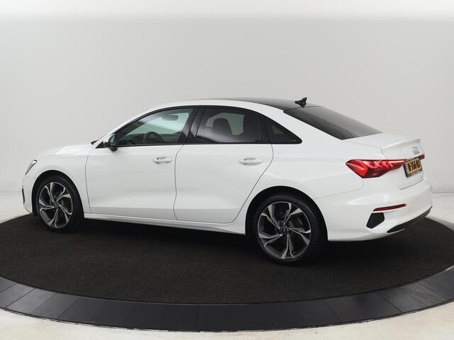Audi A3 30 TFSI Advanced Edition | Sportstoelen | Carplay | Camera | Navigatie | Full LED | Virtual Cockpit | Climate control | 18'' | Getint glas | Cruise control | Parkeerhulp | Bluetooth | Audi Sound