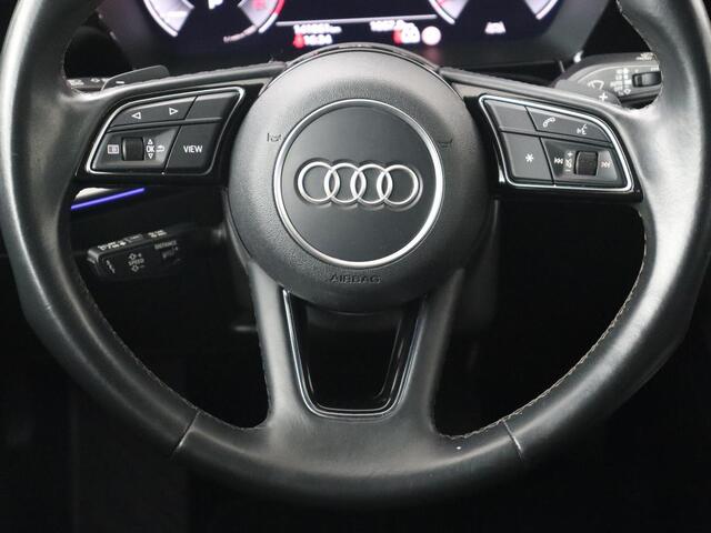 Audi A3 30 TFSI Advanced Edition | Sportstoelen | Carplay | Camera | Navigatie | Full LED | Virtual Cockpit | Climate control | 18'' | Getint glas | Cruise control | Parkeerhulp | Bluetooth | Audi Sound