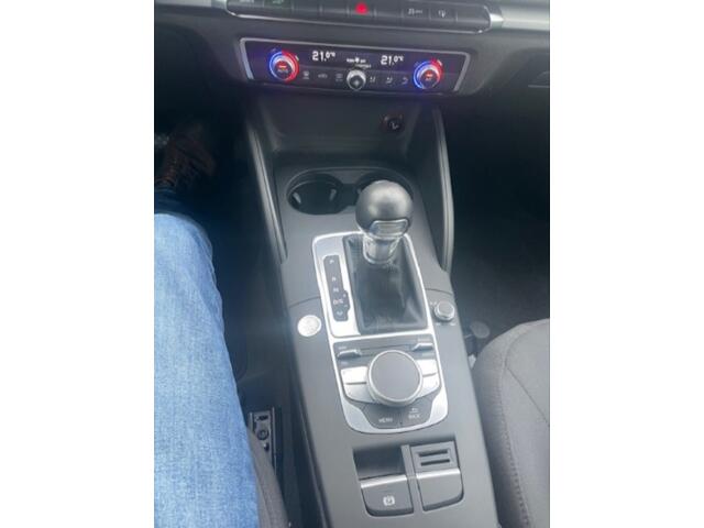 Audi A3 A3 1.4 E-TRON ATTR. PL+