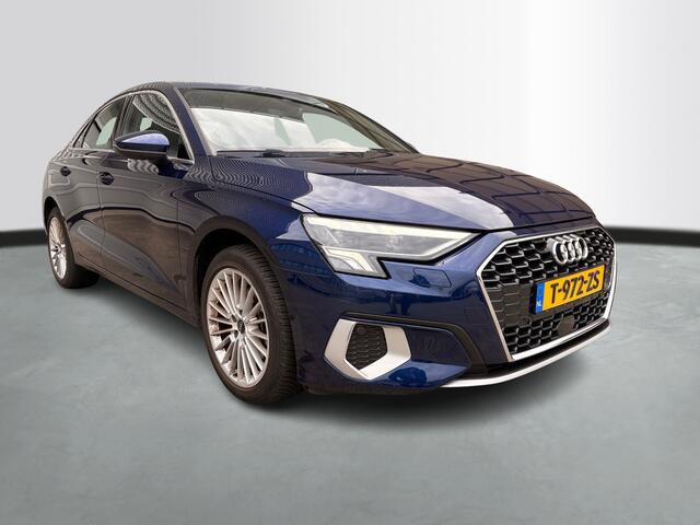 Audi A3 Limousine 30 TFSI 110PK Advanced Edition / Achteruitrijcamera