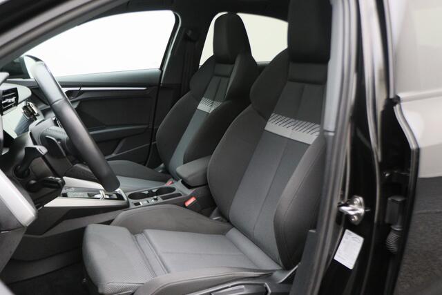 Audi A3 Limousine 30 TFSI Advanced edition Virtual Cockpit, Panoramadak, ACC, Apple Carplay, DAB, PDC, 18''