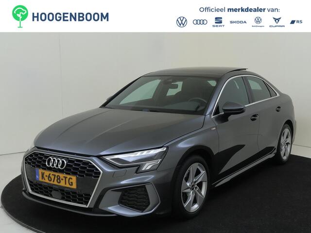 Audi A3 Limousine 35 TFSI S edition | Panoramadak | Full LED verlichting | Cruise Control | Parkeersensoren achter | CarPlay | Navigatie Plus |