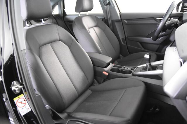 Audi A3 Limousine 35 TFSI Limosine *1ste Eigenaar*Navigatie*DAB*