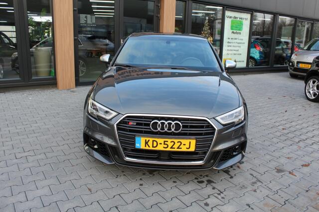 Audi A3 1.4 TFSI S line xenon NL auto automaat