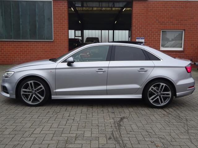 Audi A3 Limousine 1.0 TFSI Sport S-Line Edition, Panorama