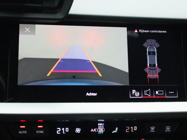 Audi A3 Limousine 30 TFSI/110PK S-tronic Advanced edition · Camera · Trekhaak · Apple/Android Car Play · Navigatie