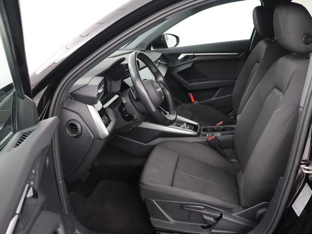 Audi A3 35 TFSI Pro Line | Camera | Park Assist | Virtual Cockpit | Carplay | Full LED | Climate control | Cruise control | Bluetooth