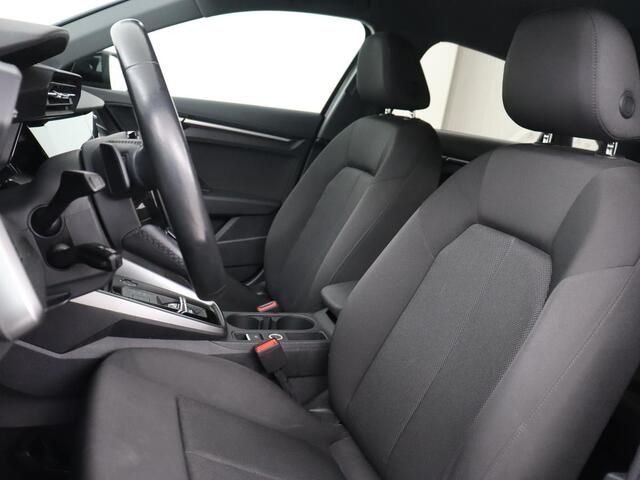 Audi A3 35 TFSI Pro Line | Camera | Park Assist | Virtual Cockpit | Carplay | Full LED | Climate control | Cruise control | Bluetooth