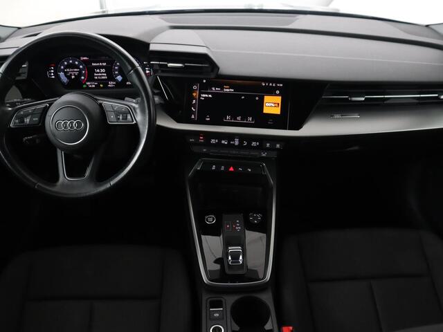 Audi A3 35 TFSI Pro Line | Camera | Park Assist | Virtual Cockpit | Carplay | Full LED | Climate control | Cruise control | Bluetooth