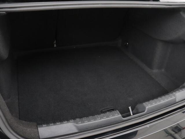 Audi A3 35 TFSI Pro Line | Camera | Park Assist | Virtual Cockpit | Carplay | Full LED | Climate control | Cruise control | Bluetooth