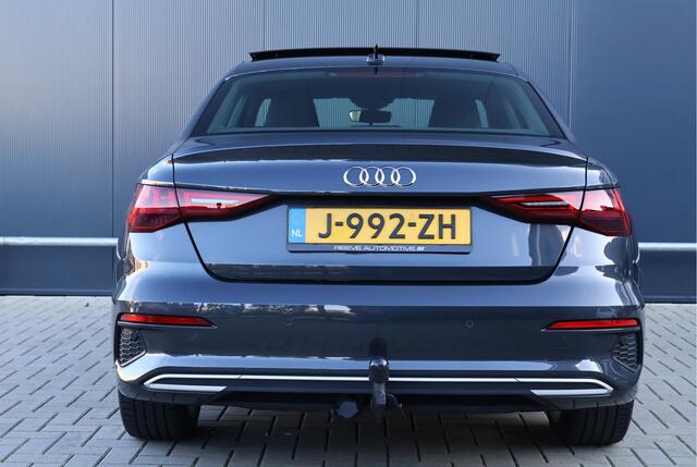 Audi A3 Limousine 35 TFSI Business edition Automaat | Panoramadak | Virtual Cockpit | Trekhaak | Sportstoelen | Climate Control
