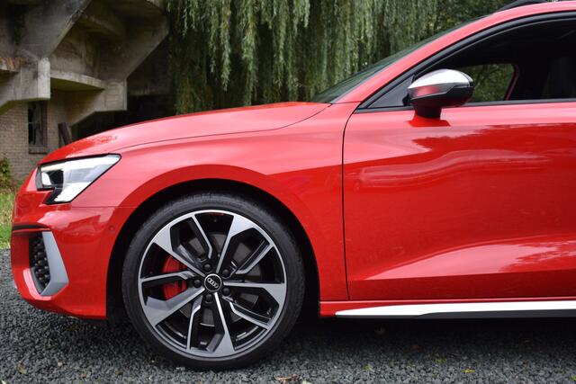 Audi A3 Limousine 2.0 TFSI 310PK S3 QUATTRO HEAD-UP/LEDER/PANORAMADAK