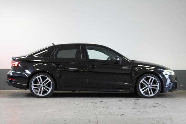 Audi A3 Limousine 30 TDI Sport 3x S-line - LED - Stoelverwarming