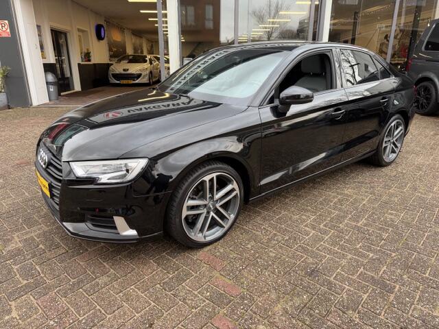 Audi A3 Limousine 2.0 TFSI quattro Sport Vol optie ,Leer,navi,panoramadak, 221 PK