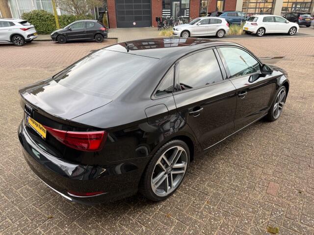 Audi A3 Limousine 2.0 TFSI quattro Sport Vol optie ,Leer,navi,panoramadak, 221 PK