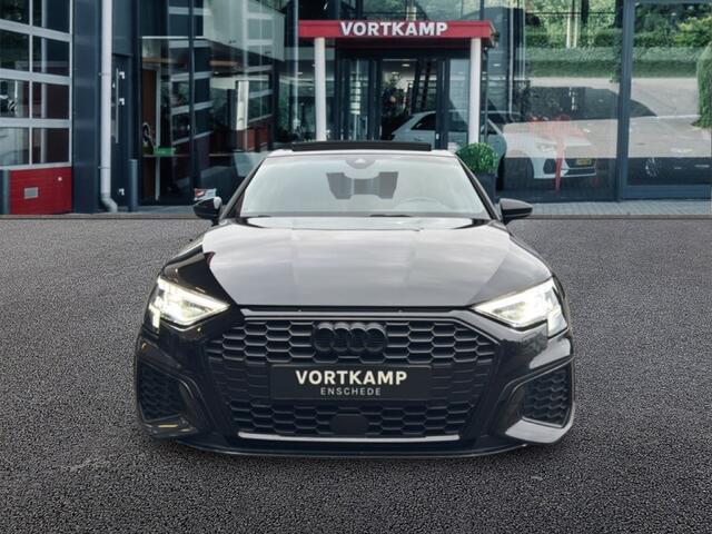 Audi A3 30 TFSI S LINE PANO/ACC/STOELVERW/NAVI