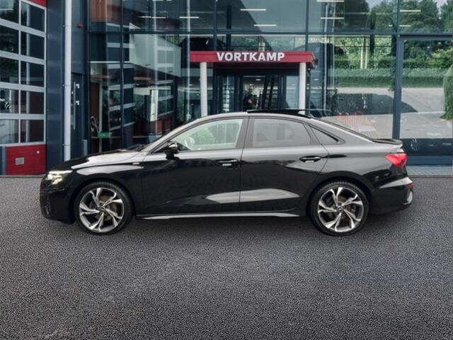 Audi A3 30 TFSI S LINE PANO/ACC/STOELVERW/NAVI