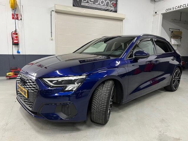 Audi A3 45 TFSI E S ED. COMP, Carplay, Dig.instrm.paneel, stoelverwarming, LED